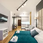Ans Hanza Tower No 410 - Swimming Pool, Sauna, Jacuzzi, Viewing Terrace