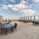 Ans Hanza Tower No 410 - Swimming Pool, Sauna, Jacuzzi, Viewing Terrace