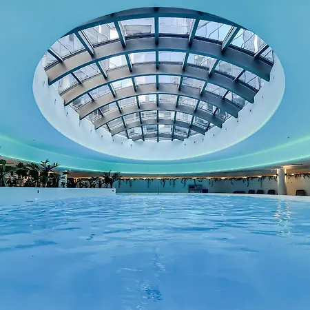 Lejlighed Ans Hanza Tower No 410 - Swimming Pool, Sauna, Jacuzzi, Viewing Terrace