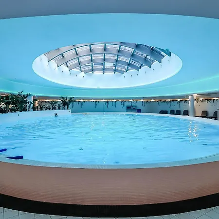 Ans Hanza Tower No 410 - Swimming Pool, Sauna, Jacuzzi, Viewing Terrace Lejlighed